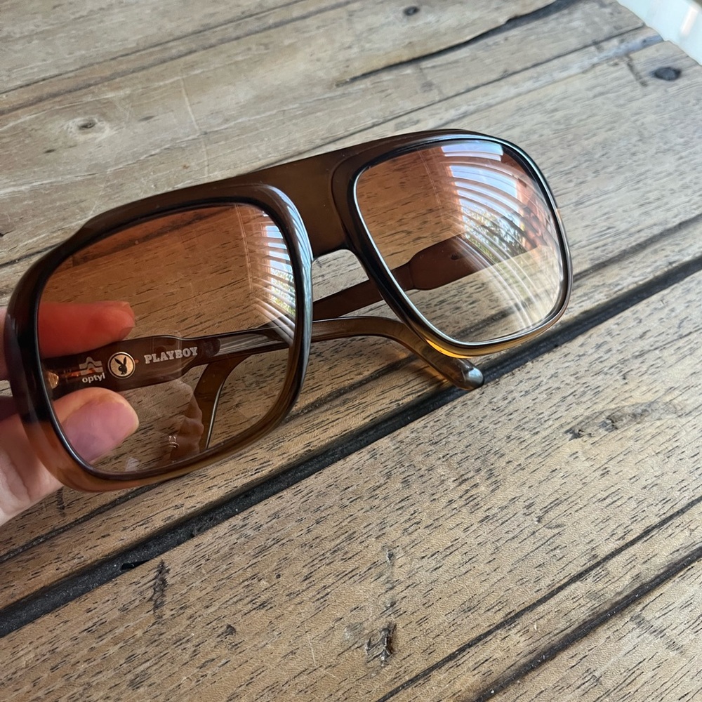 Vintage RARE playboy sunglasses - Picture 2 of 7